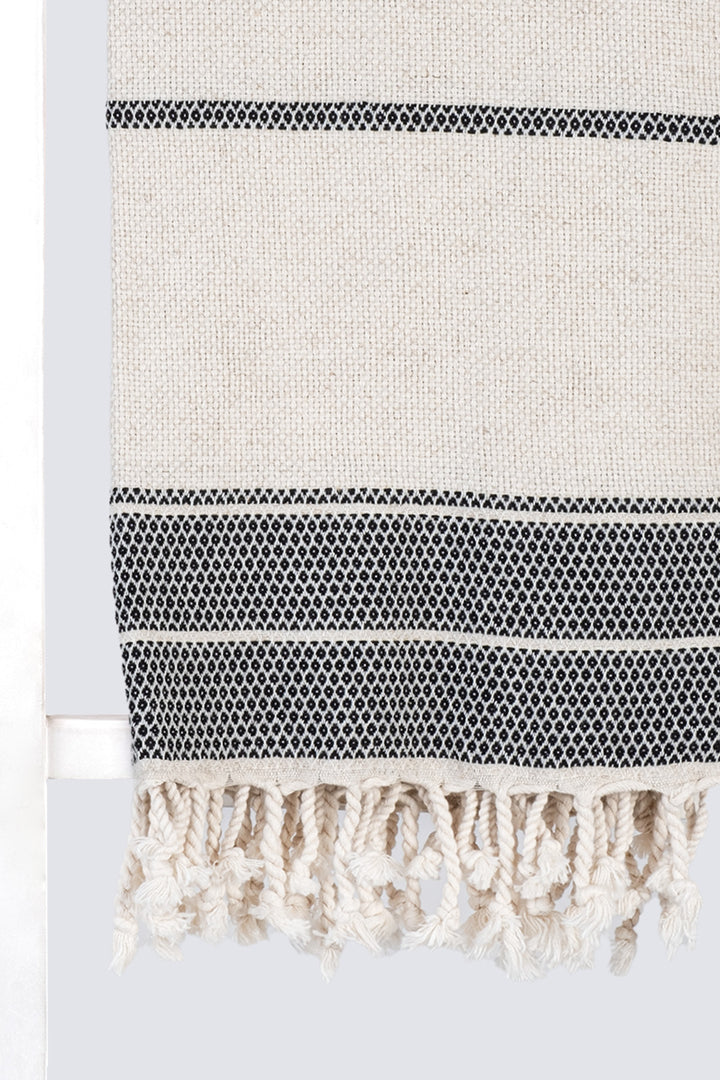 Linen Diamond Towel details