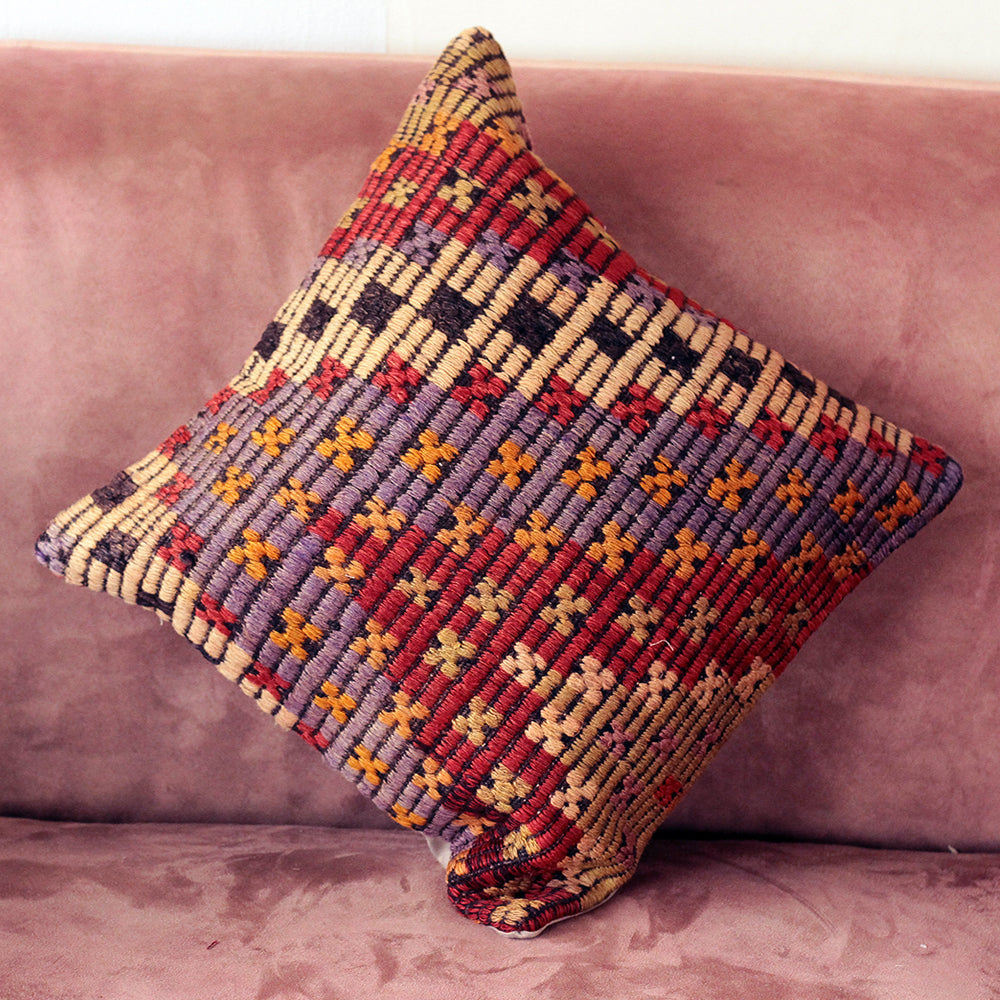 Kilim Pillow (C-1094) - madeathand.com