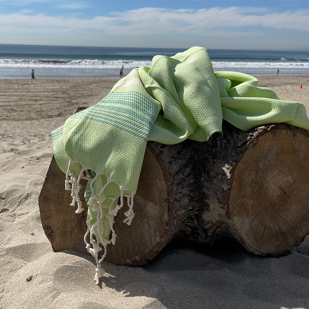 Tricolor Herringbone  Pestemal Hammam Towel - madeathand.nl