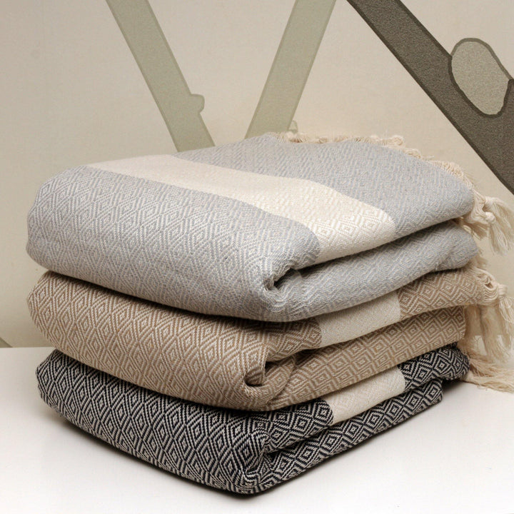 Diamond Blanket - madeathand.com