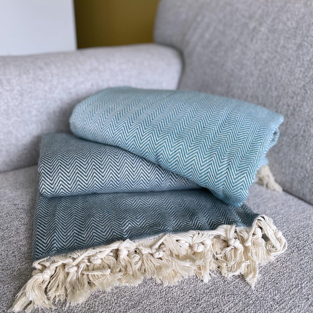 Herringbone Blanket - madeathand.com