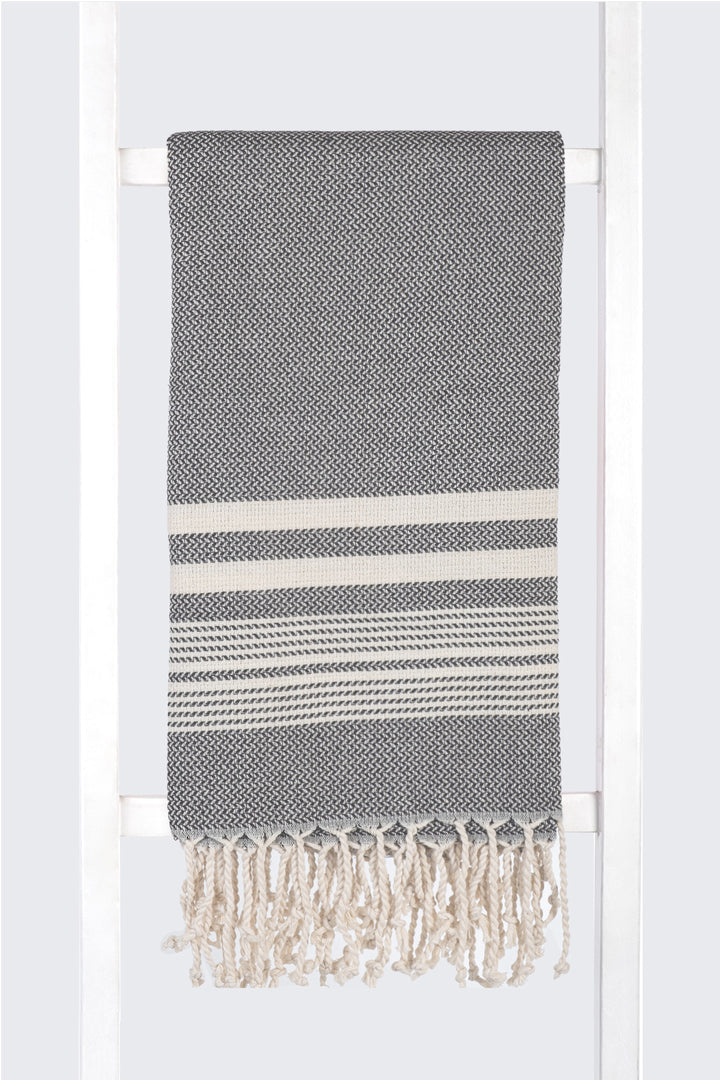 Tricolor Herringbone  Pestemal Hammam Towel - madeathand.nl