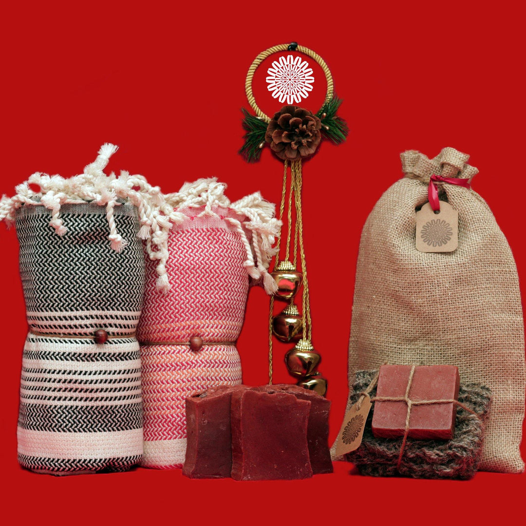 Christmas Gift Sauna & Spa Set -Tricolor Herringbone Towel - madeathand.nl